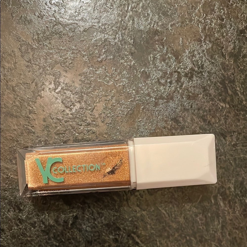 5/$20 build your own makeup bag! YC Collection Creamsicle Highlighter